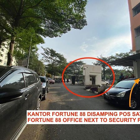 Sentra Timur Apartment By Fortune 88 Jakarta Eksteriør bilde